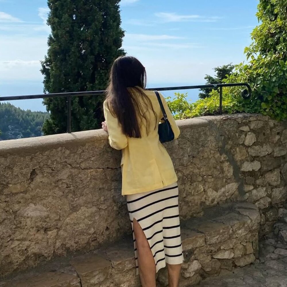 Banana Republic Yellow Blazer jacket Modern Fit office wear size 2 Petite small